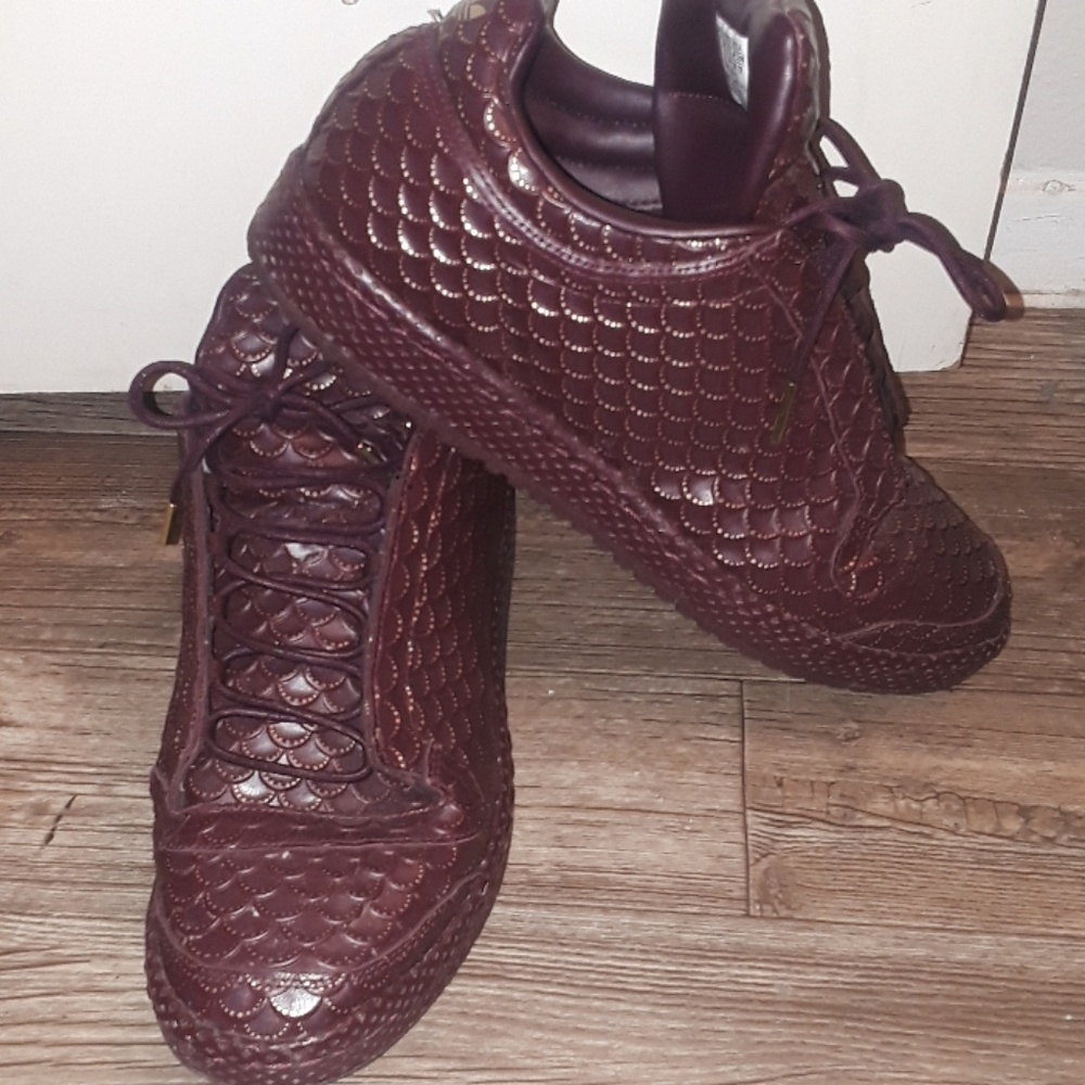 Adidas La marque aux 3 bandes